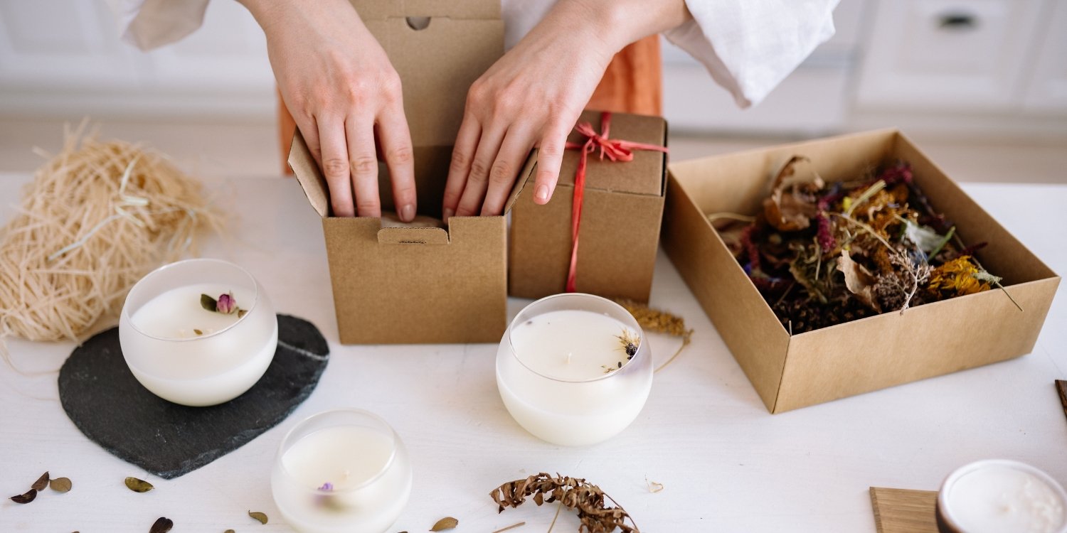 how to pack candles for moving